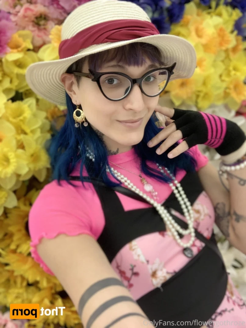 flowergothroze Onlyfans leaked photo 16177857 on Hotleaks.tv