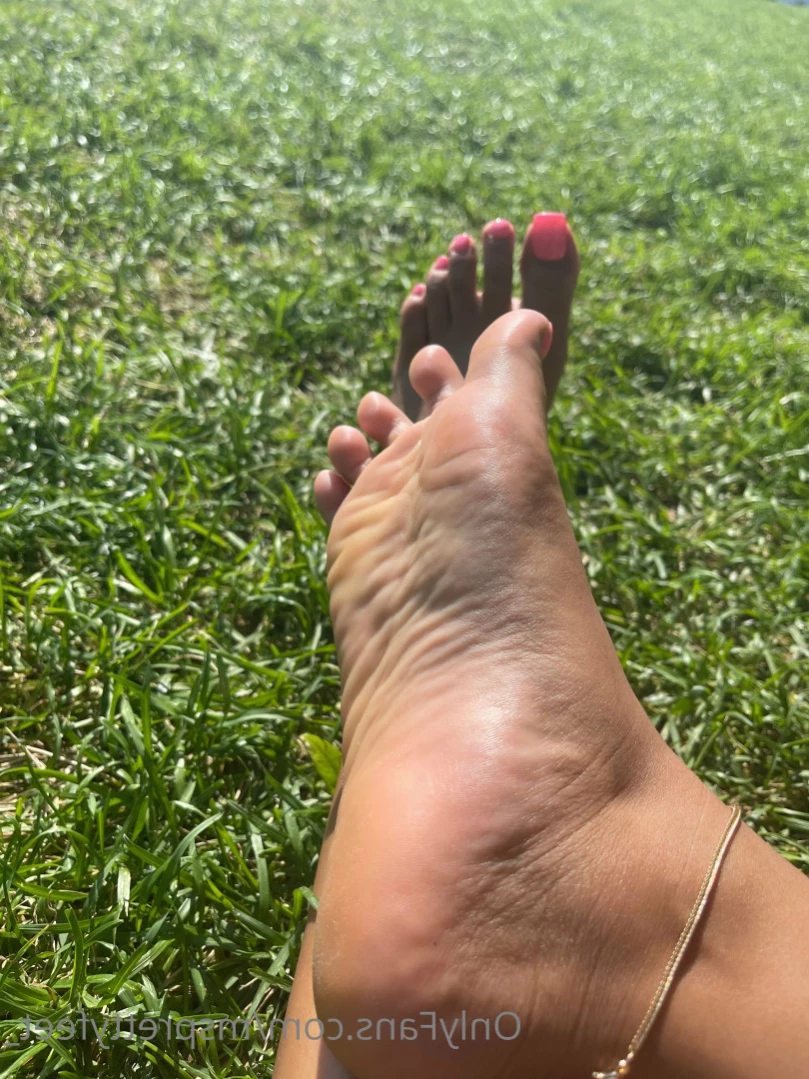 msprettyfeet_ Onlyfans leaked photo 12219685 on Hotleaks.tv