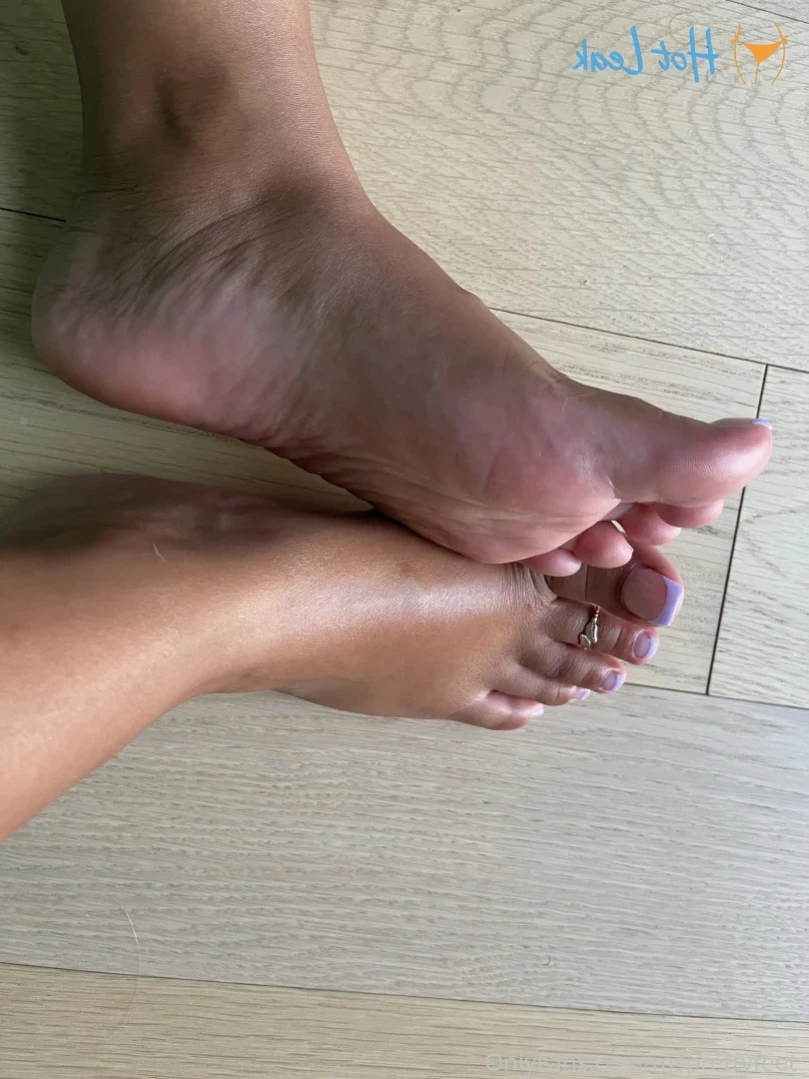 msprettyfeet_ Onlyfans leaked photo 15575856 on Hotleaks.tv