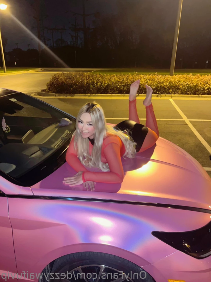 dezzy 💝 [ dezzywaifuvip ] Onlyfans leaked photo 14330907 on Hotleaks.tv