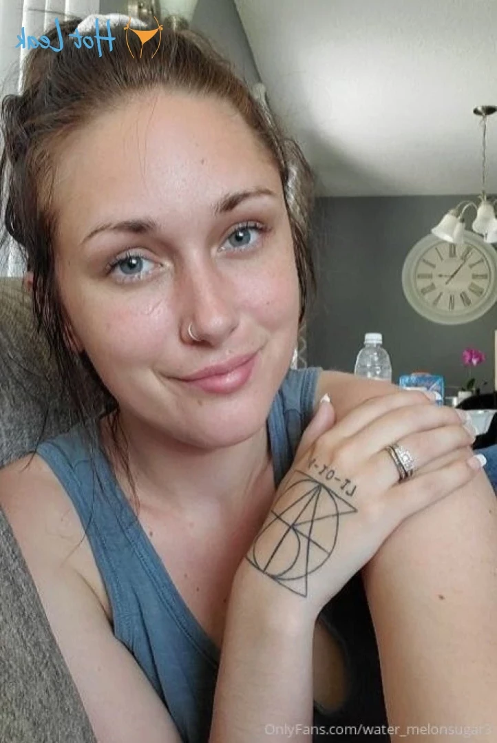 Hotwife Jenny🍉 [ water_melonsugar3 ] Onlyfans leaked photo 14800146 on Hotleaks.tv