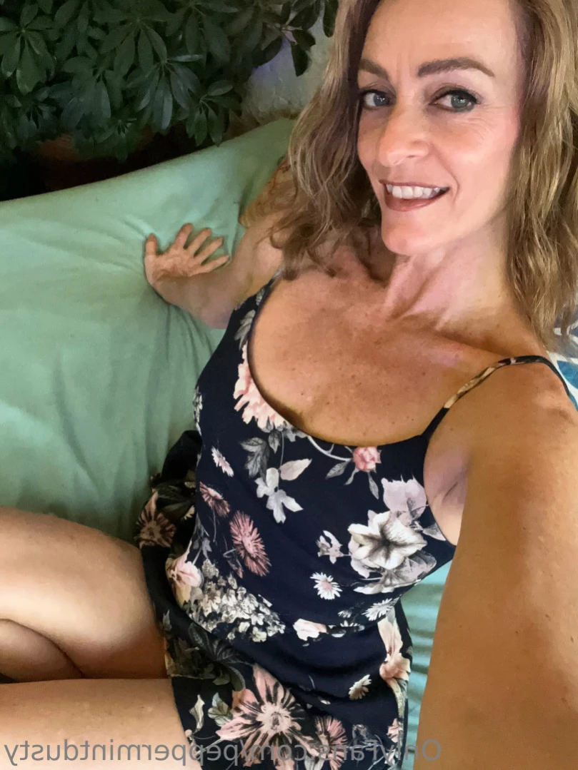 Peppermint and Dusty [ peppermintdusty ] Onlyfans leaked photo 15267524 on Hotleaks.tv
