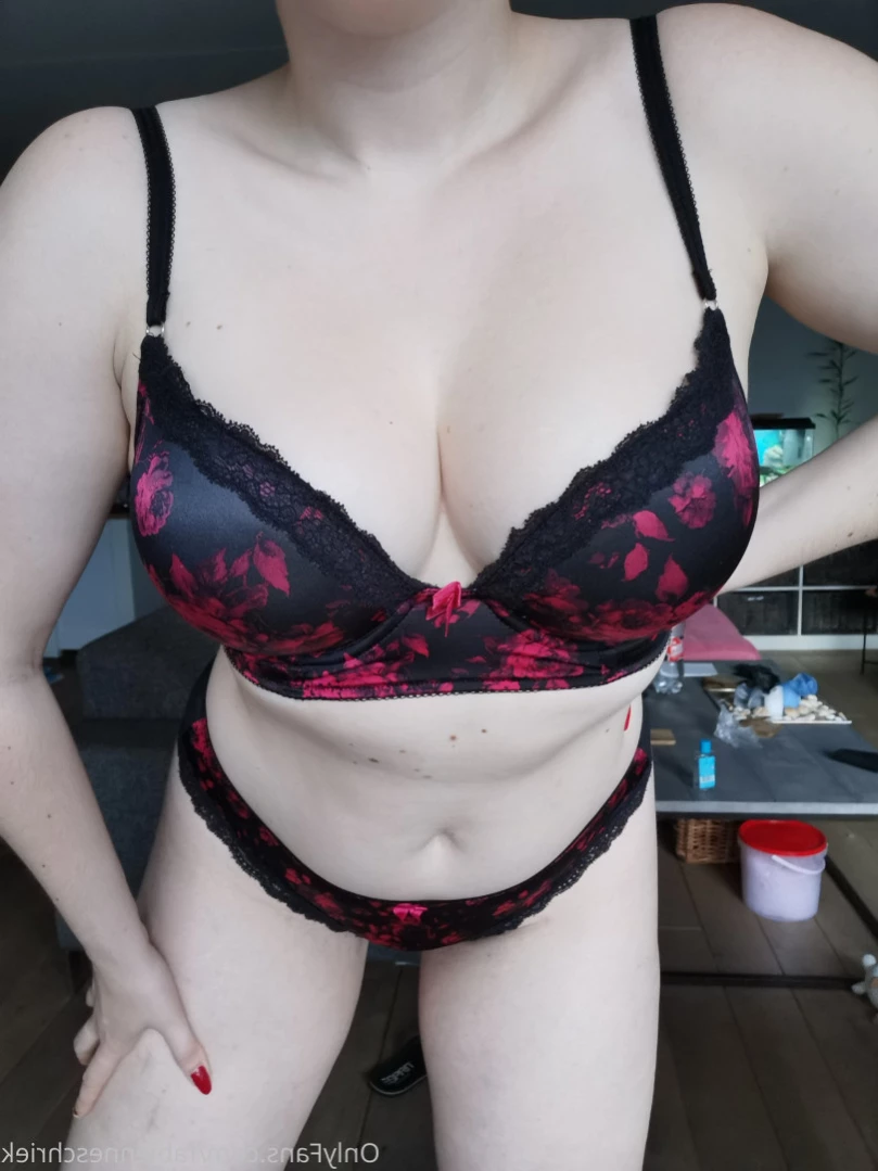 Fabienne Schriek [ fabienneschriek ] Onlyfans leaked photo 15089718 on Hotleaks.tv