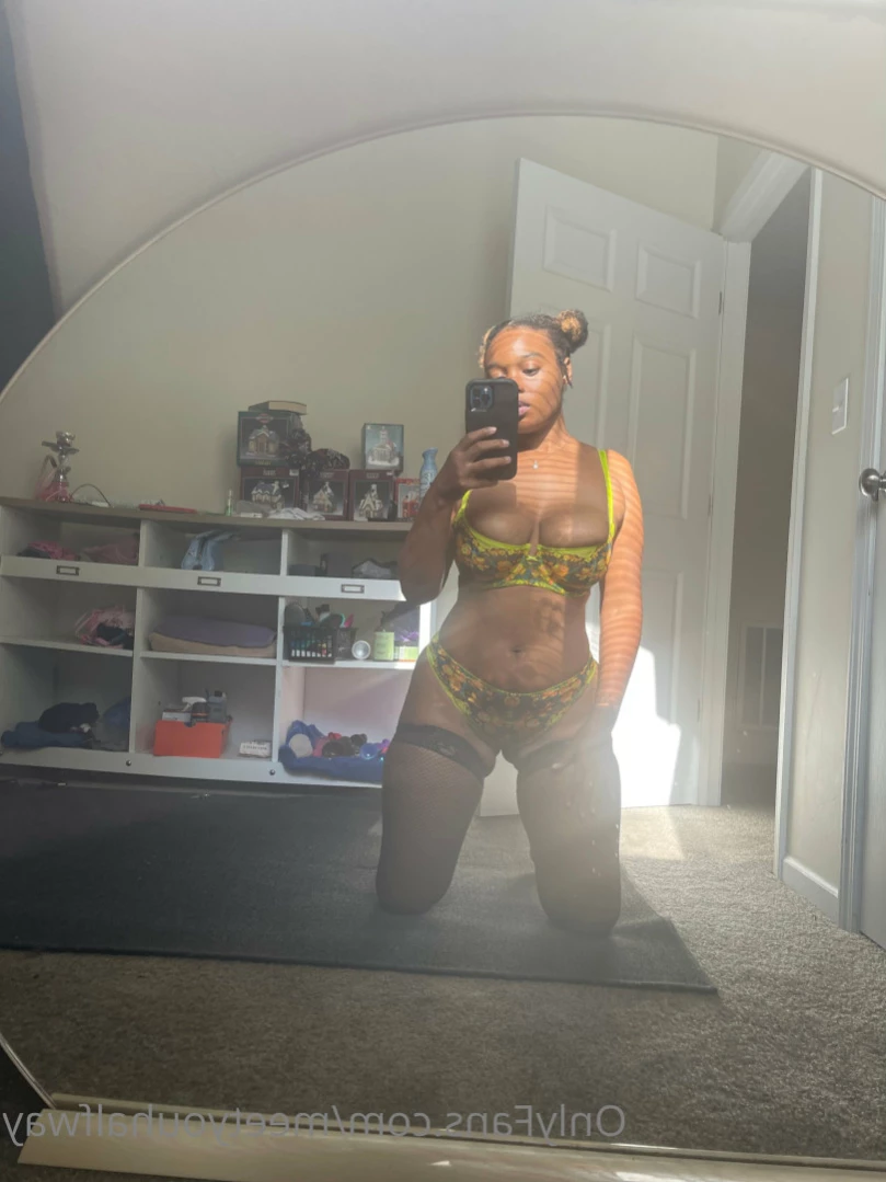 Marie [ meetyouhalfway ] Onlyfans leaked photo 11811992 on Hotleaks.tv