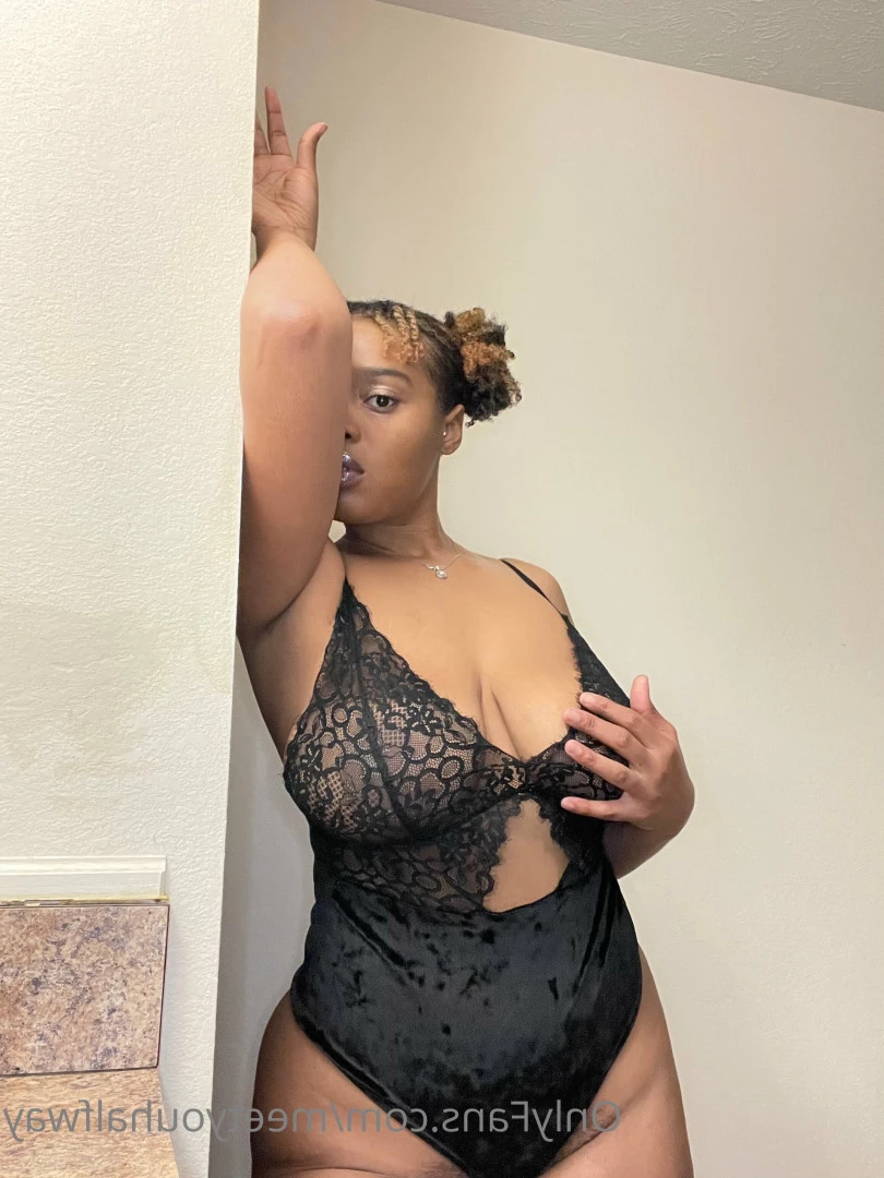 Marie [ meetyouhalfway ] Onlyfans leaked photo 11813618 on Hotleaks.tv
