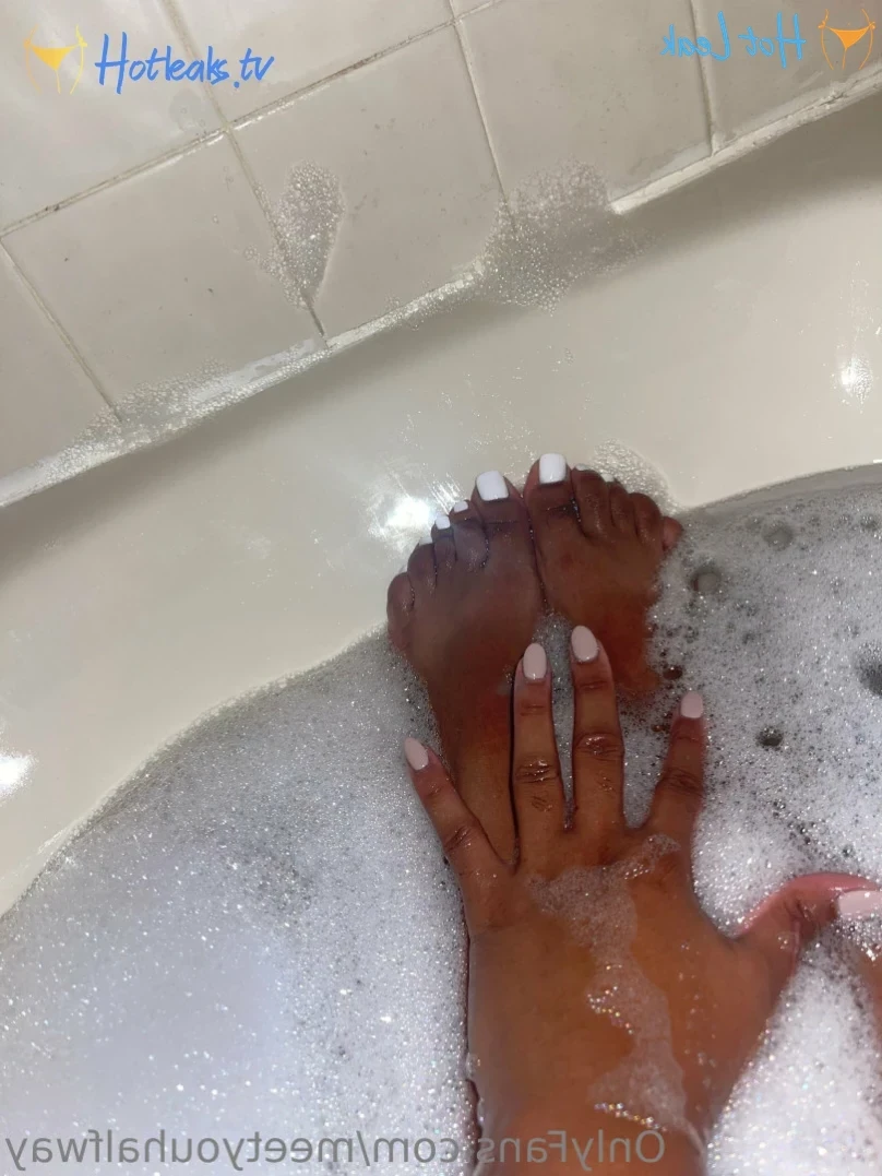 Marie [ meetyouhalfway ] Onlyfans leaked photo 11814221 on Hotleaks.tv
