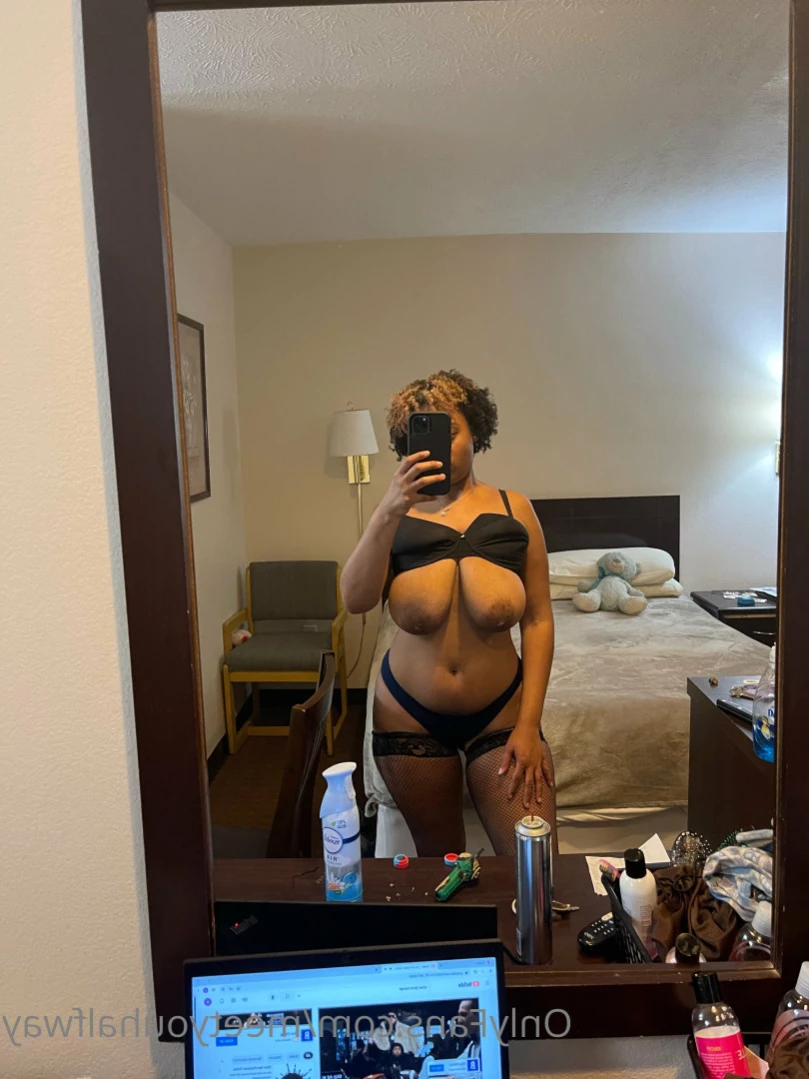 Marie [ meetyouhalfway ] Onlyfans leaked photo 11854145 on Hotleaks.tv