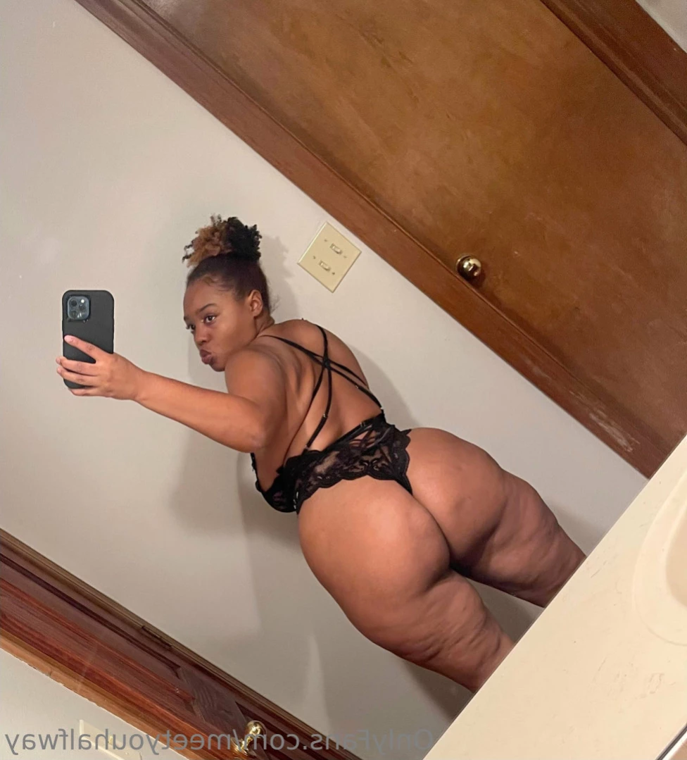 Marie [ meetyouhalfway ] Onlyfans leaked photo 11879274 on Hotleaks.tv
