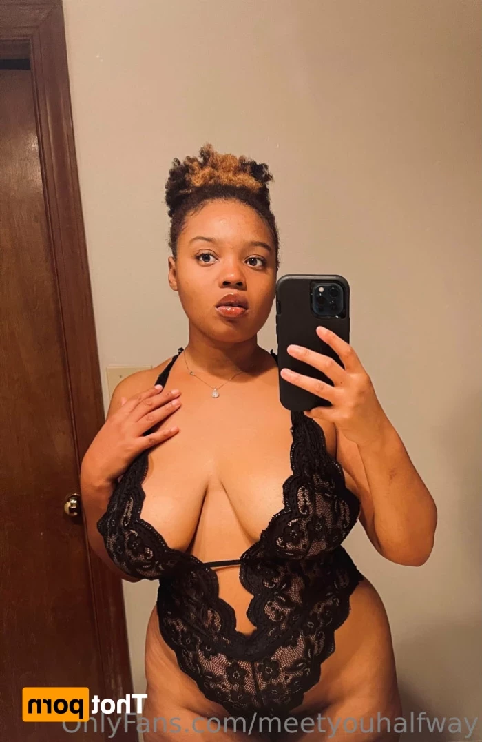 Marie [ meetyouhalfway ] Onlyfans leaked photo 11960387 on Hotleaks.tv