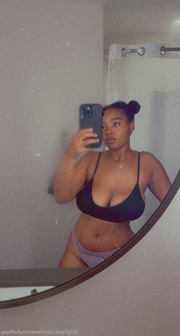 Marie [ meetyouhalfway ] Onlyfans leaked photo 12734928 on Hotleaks.tv