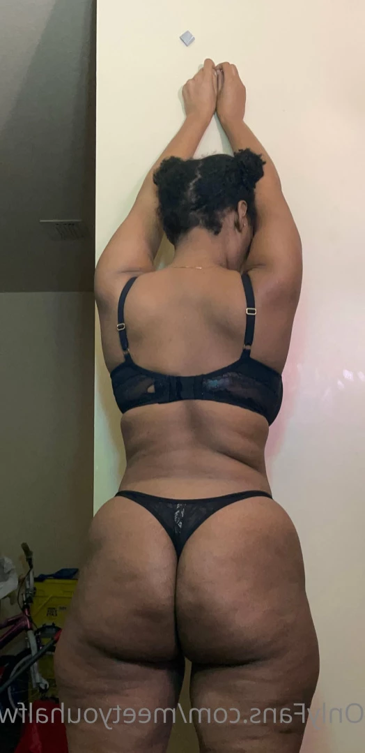 Marie [ meetyouhalfway ] Onlyfans leaked photo 13602306 on Hotleaks.tv