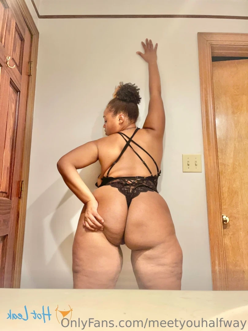 Marie [ meetyouhalfway ] Onlyfans leaked photo 14328471 on Hotleaks.tv