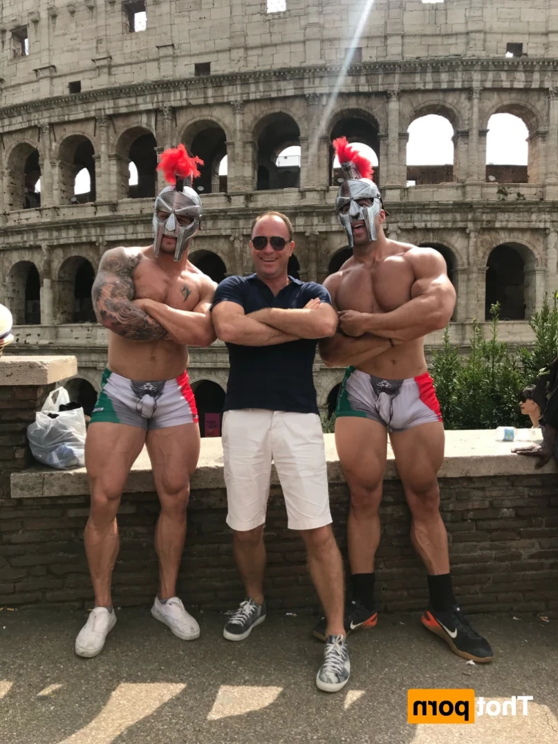 Reese ⚔️ 6'6" &amp; Hung (670+ Wall Posts) [ reesexxxl ] Onlyfans leaked photo 11962667 on Hotleaks.tv
