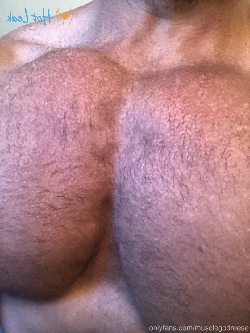Reese ⚔️ 6'6" &amp; Hung (670+ Wall Posts) [ reesexxxl ] Onlyfans leaked photo 11981403 on Hotleaks.tv