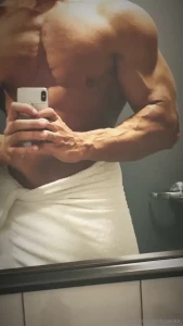 Reese ⚔️ 6'6" &amp; Hung (670+ Wall Posts) [ reesexxxl ] Onlyfans leaked video 12095289 on Hotleaks.tv