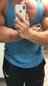 Reese ⚔️ 6'6" &amp; Hung (670+ Wall Posts) [ reesexxxl ] Onlyfans leaked video 13294627 on Hotleaks.tv