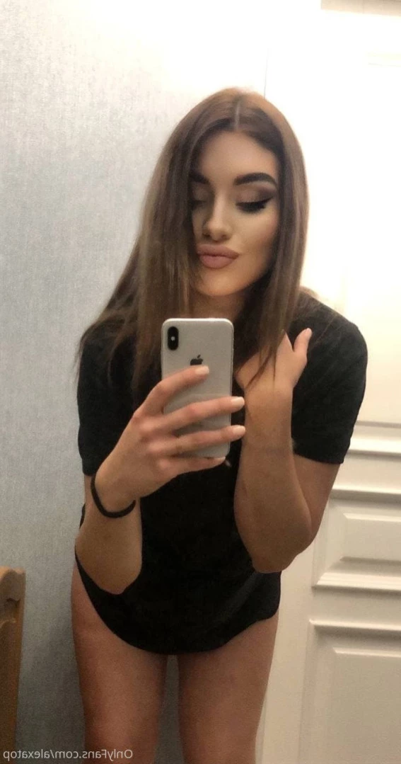 alexatop Onlyfans leaked photo 12146745 on Hotleaks.tv