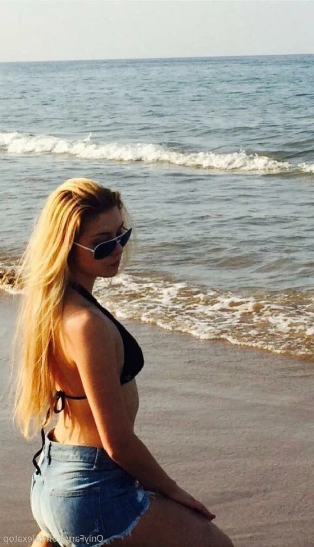 alexatop Onlyfans leaked photo 15102572 on Hotleaks.tv