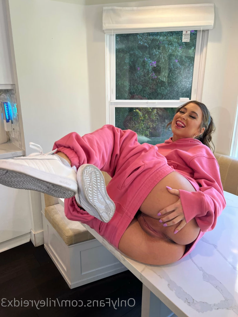 Riley Reid [ rileyreidx3 ] Onlyfans leaked photo 6475829 on Hotleaks.tv