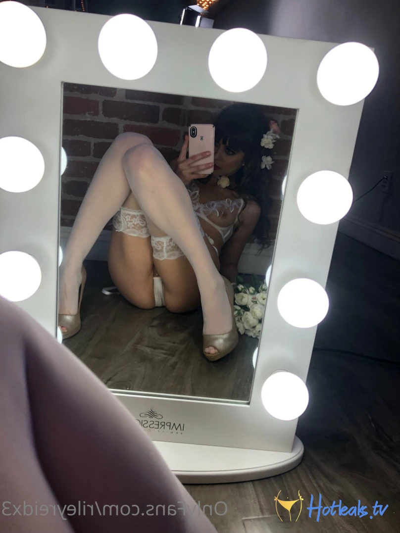 Riley Reid [ rileyreidx3 ] Onlyfans leaked photo 13829823 on Hotleaks.tv