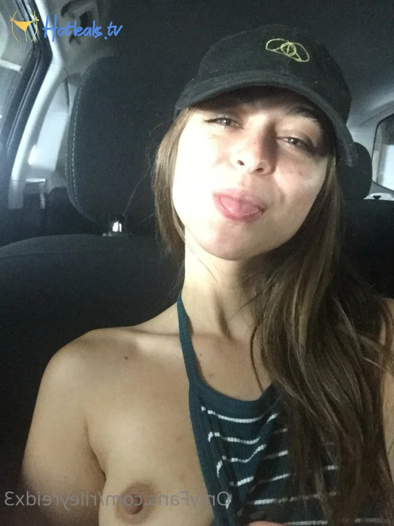 Riley Reid [ rileyreidx3 ] Onlyfans leaked photo 13829850 on Hotleaks.tv