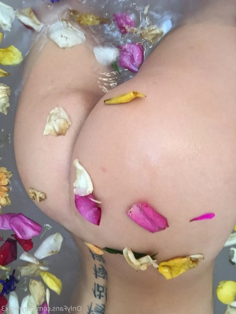 Riley Reid [ rileyreidx3 ] Onlyfans leaked photo 1017138 on Hotleaks.tv