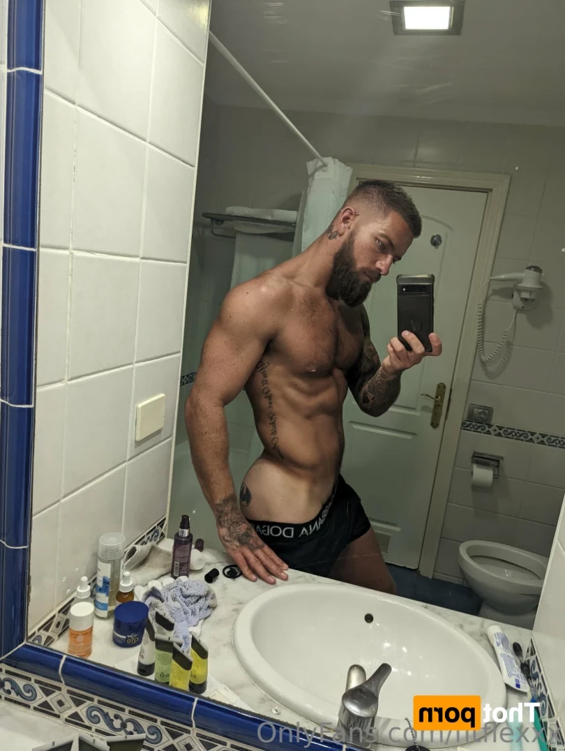 Fit Scott Flex [ fitscottflex ] Onlyfans leaked photo 11893590 on Hotleaks.tv