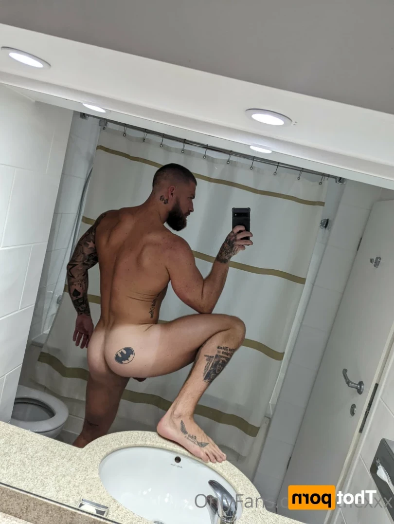 Fit Scott Flex [ fitscottflex ] Onlyfans leaked photo 13916679 on Hotleaks.tv