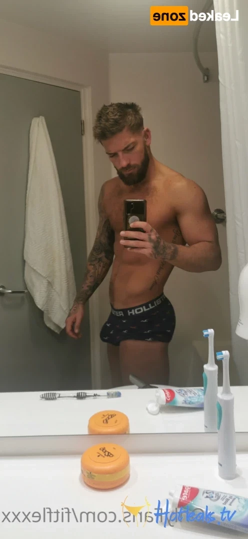 Fit Scott Flex [ fitscottflex ] Onlyfans leaked photo 14759800 on Hotleaks.tv