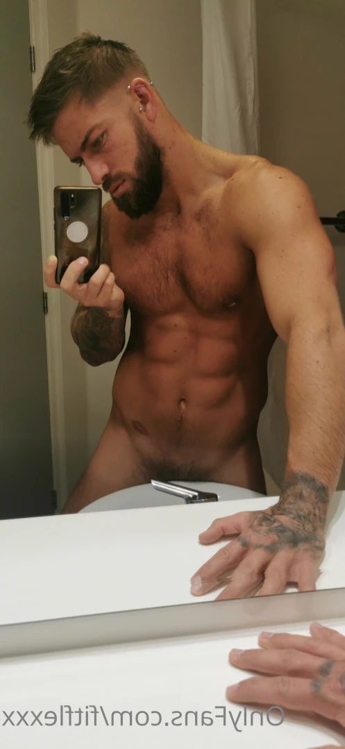 Fit Scott Flex [ fitscottflex ] Onlyfans leaked photo 14759803 on Hotleaks.tv