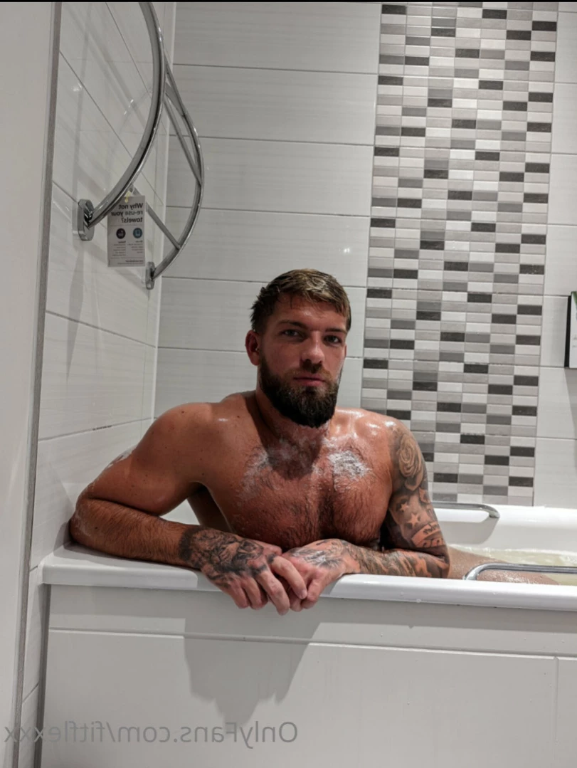 Fit Scott Flex [ fitscottflex ] Onlyfans leaked photo 16028107 on Hotleaks.tv