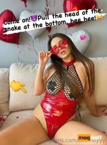 16353804
