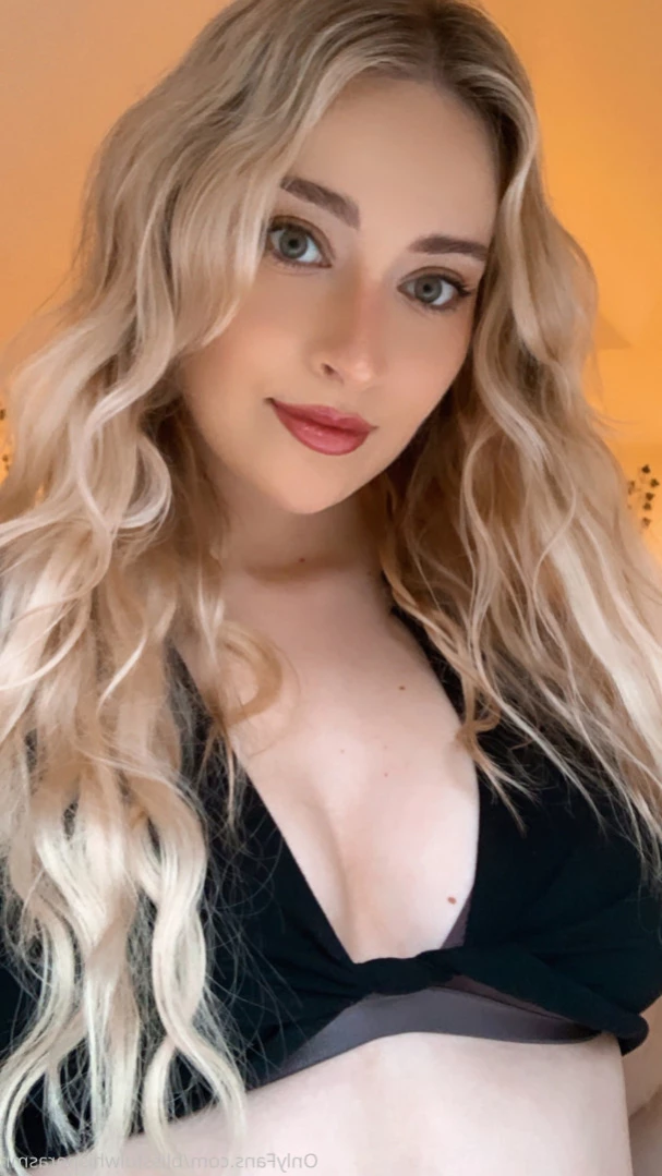 Blissful Whisper ASMR 🦋 [ blissfulwhisperasmr ] Onlyfans leaked photo 15533079 on Hotleaks.tv