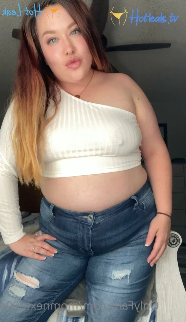 Mom Next Door 💋💕 Let’s Sext [ momnextd00r ] Onlyfans leaked photo 12050721 on Hotleaks.tv