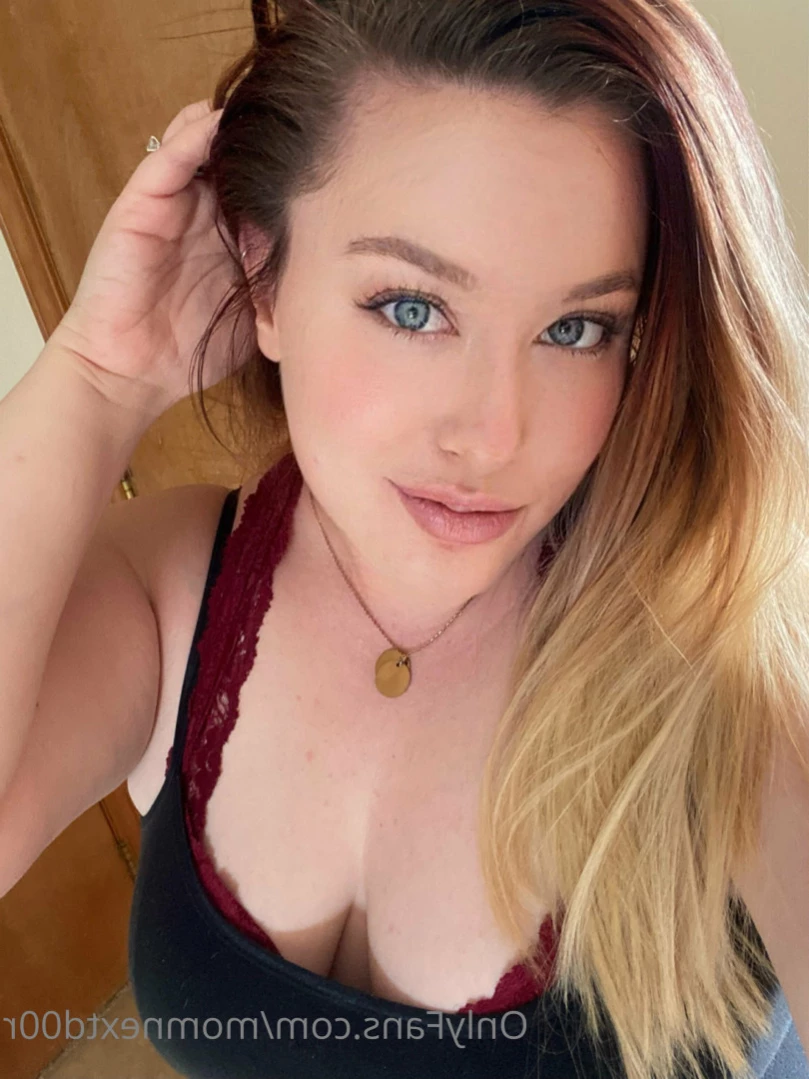 Mom Next Door 💋💕 Let’s Sext [ momnextd00r ] Onlyfans leaked photo 13060713 on Hotleaks.tv