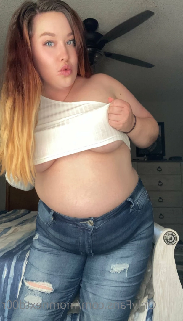 Mom Next Door 💋💕 Let’s Sext [ momnextd00r ] Onlyfans leaked photo 13289940 on Hotleaks.tv