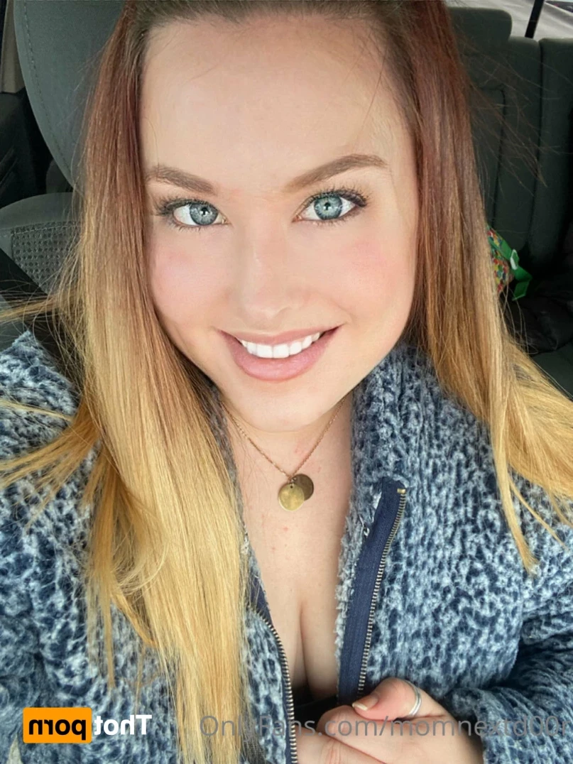 Mom Next Door 💋💕 Let’s Sext [ momnextd00r ] Onlyfans leaked photo 15696668 on Hotleaks.tv