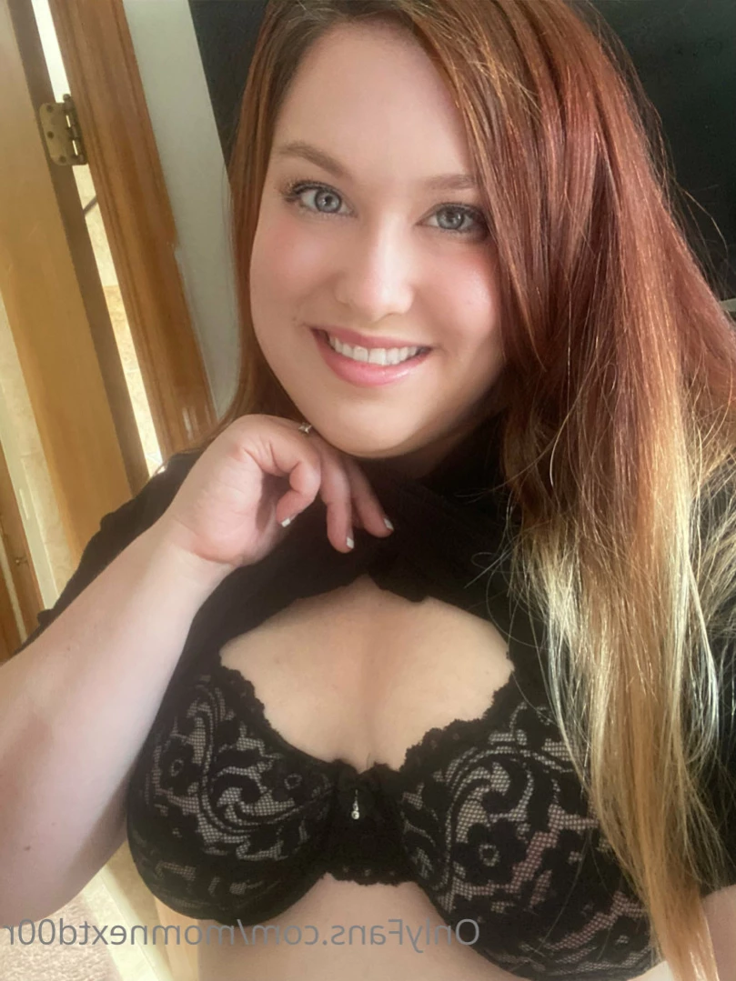 Mom Next Door 💋💕 Let’s Sext [ momnextd00r ] Onlyfans leaked photo 16011964 on Hotleaks.tv