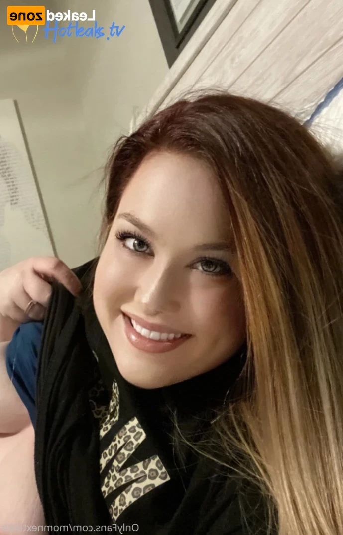 Mom Next Door 💋💕 Let’s Sext [ momnextd00r ] Onlyfans leaked photo 16401920 on Hotleaks.tv