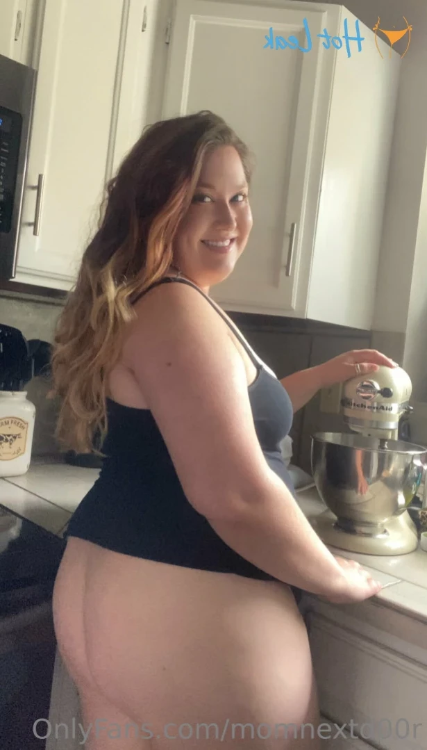 Mom Next Door 💋💕 Let’s Sext [ momnextd00r ] Onlyfans leaked photo 16401938 on Hotleaks.tv