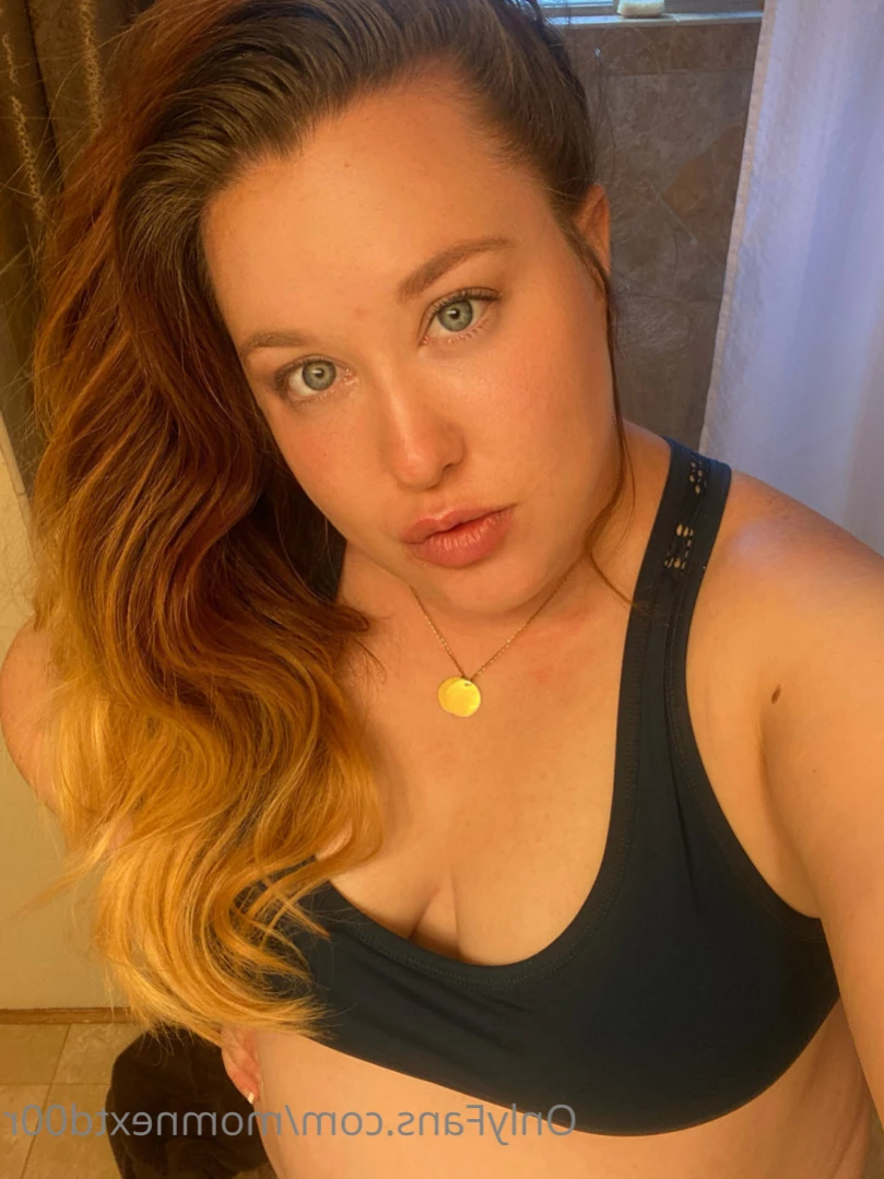 Mom Next Door 💋💕 Let’s Sext [ momnextd00r ] Onlyfans leaked photo 16401977 on Hotleaks.tv