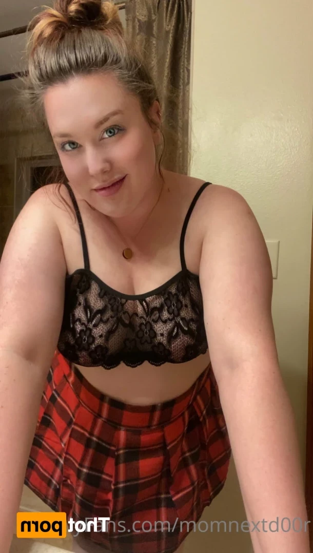 Mom Next Door 💋💕 Let’s Sext [ momnextd00r ] Onlyfans leaked photo 16402009 on Hotleaks.tv