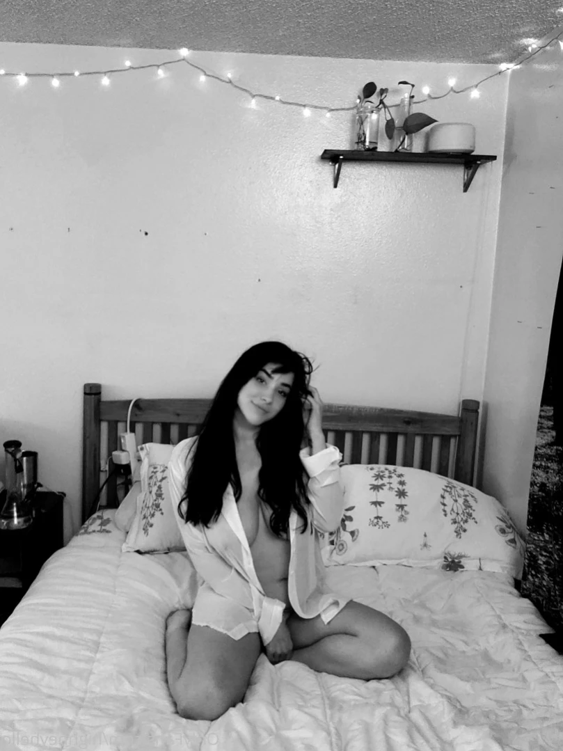𝔖𝔞𝔱𝔦𝔳𝔞 𝔇𝔬𝔪𝔦𝔫𝔞𝔫𝔱 [ yeswecannabliss ] Onlyfans leaked photo 10984204 on Hotleaks.tv