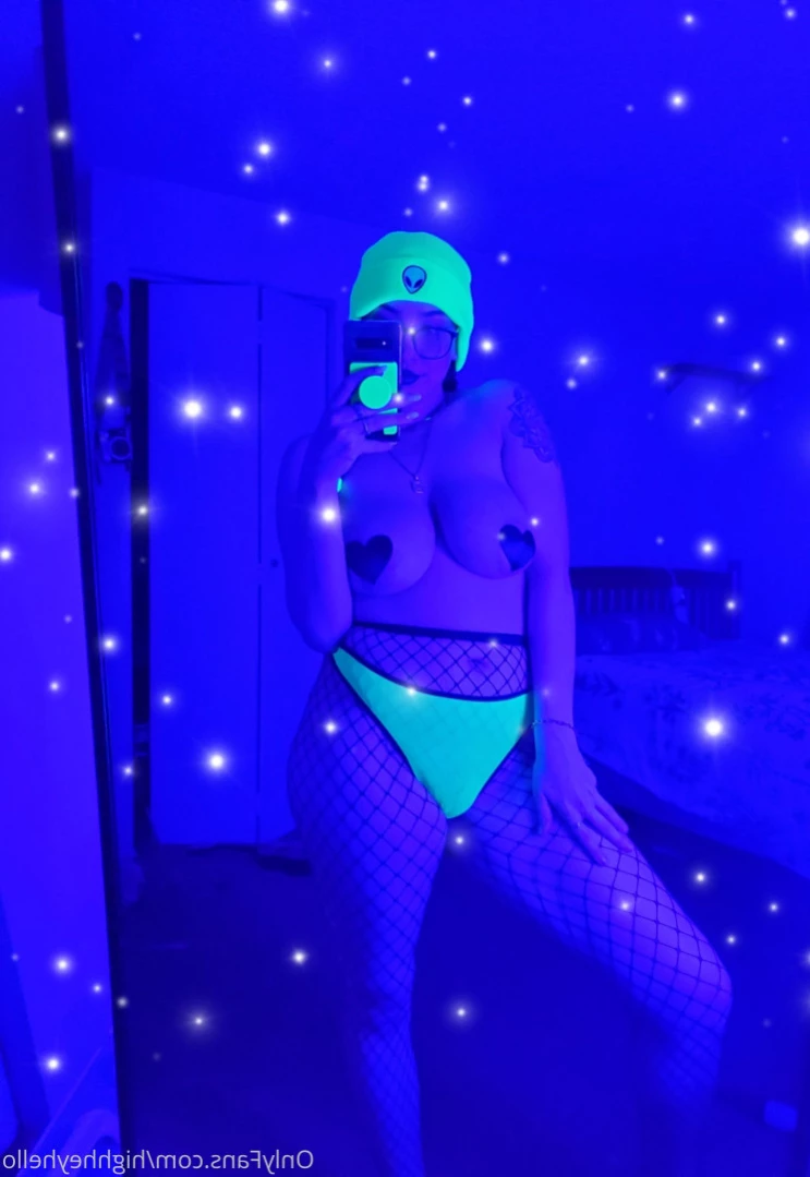 𝔖𝔞𝔱𝔦𝔳𝔞 𝔇𝔬𝔪𝔦𝔫𝔞𝔫𝔱 [ yeswecannabliss ] Onlyfans leaked photo 11892026 on Hotleaks.tv