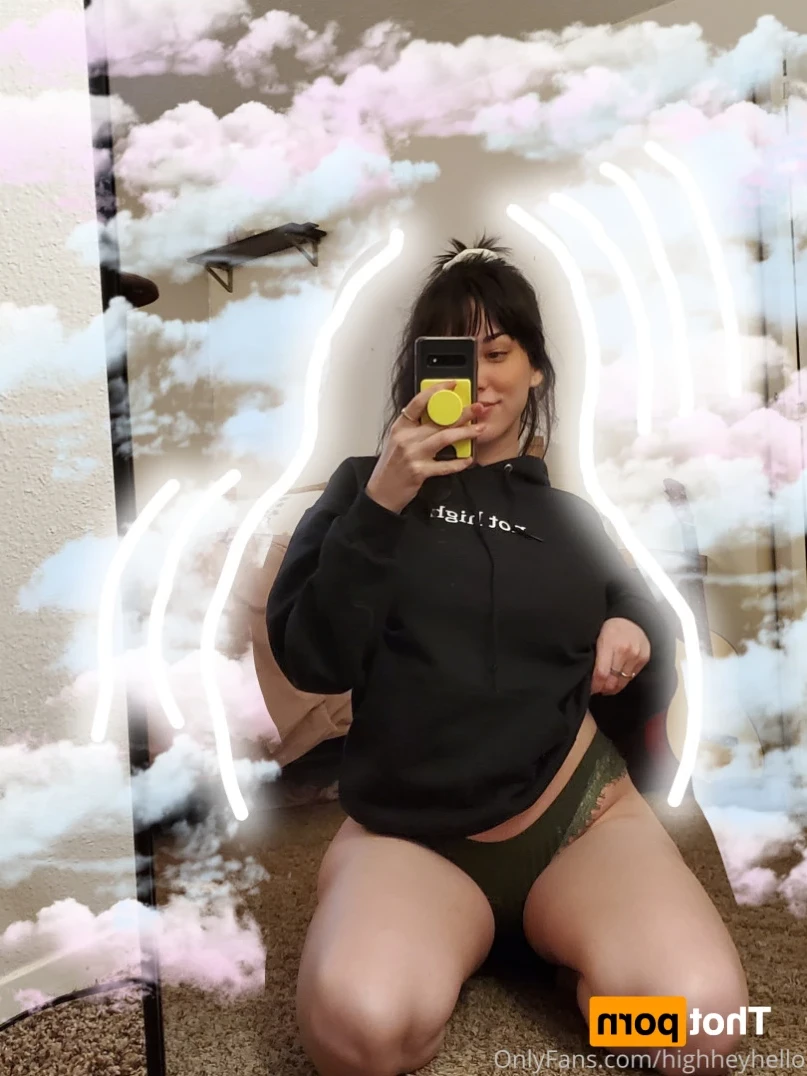 𝔖𝔞𝔱𝔦𝔳𝔞 𝔇𝔬𝔪𝔦𝔫𝔞𝔫𝔱 [ yeswecannabliss ] Onlyfans leaked photo 16280084 on Hotleaks.tv
