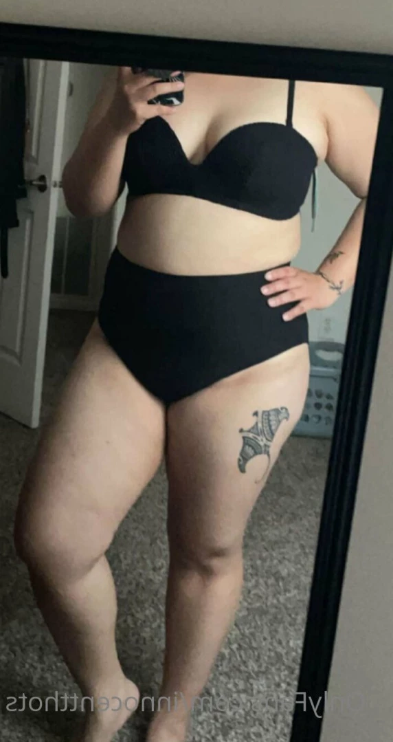 innocentthots Onlyfans leaked photo 11824858 on Hotleaks.tv