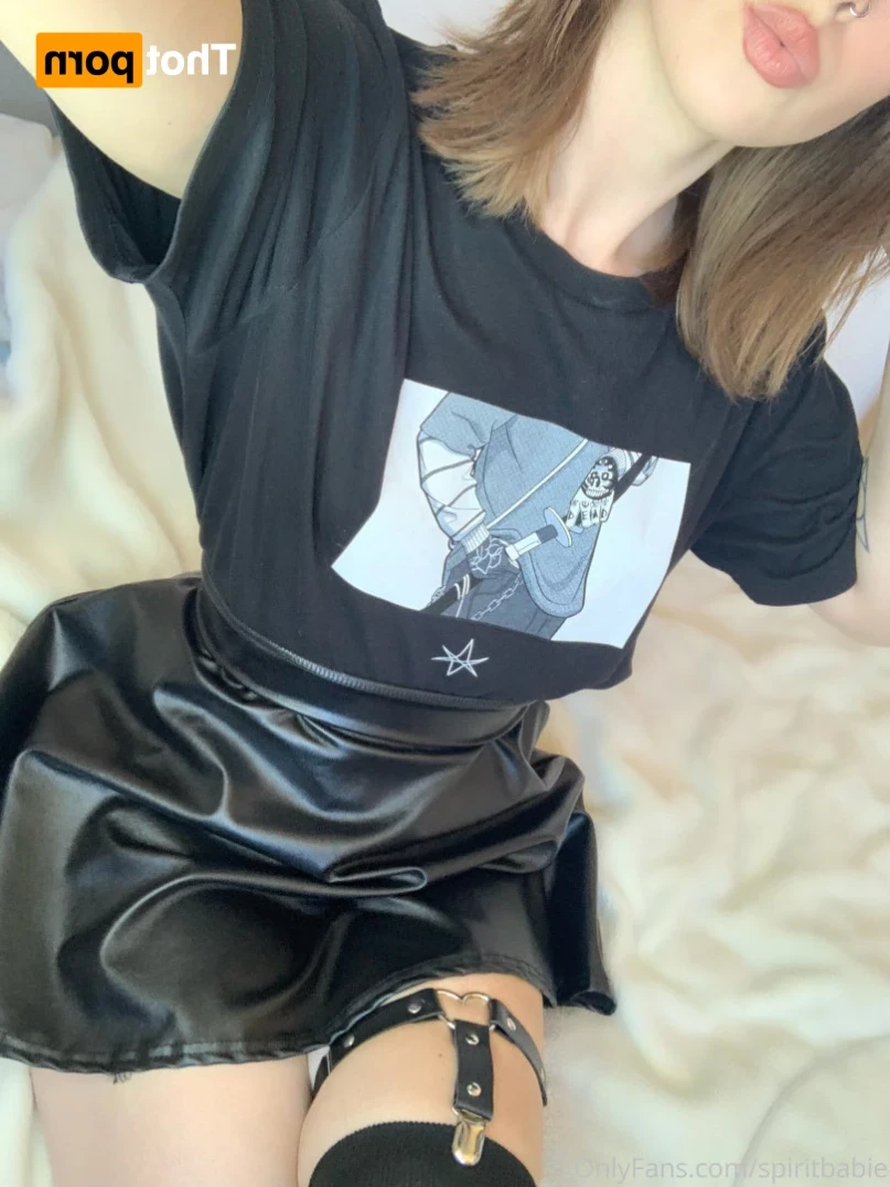 ellie 🖤 [ bmthellie ] Onlyfans leaked photo 16284424 on Hotleaks.tv