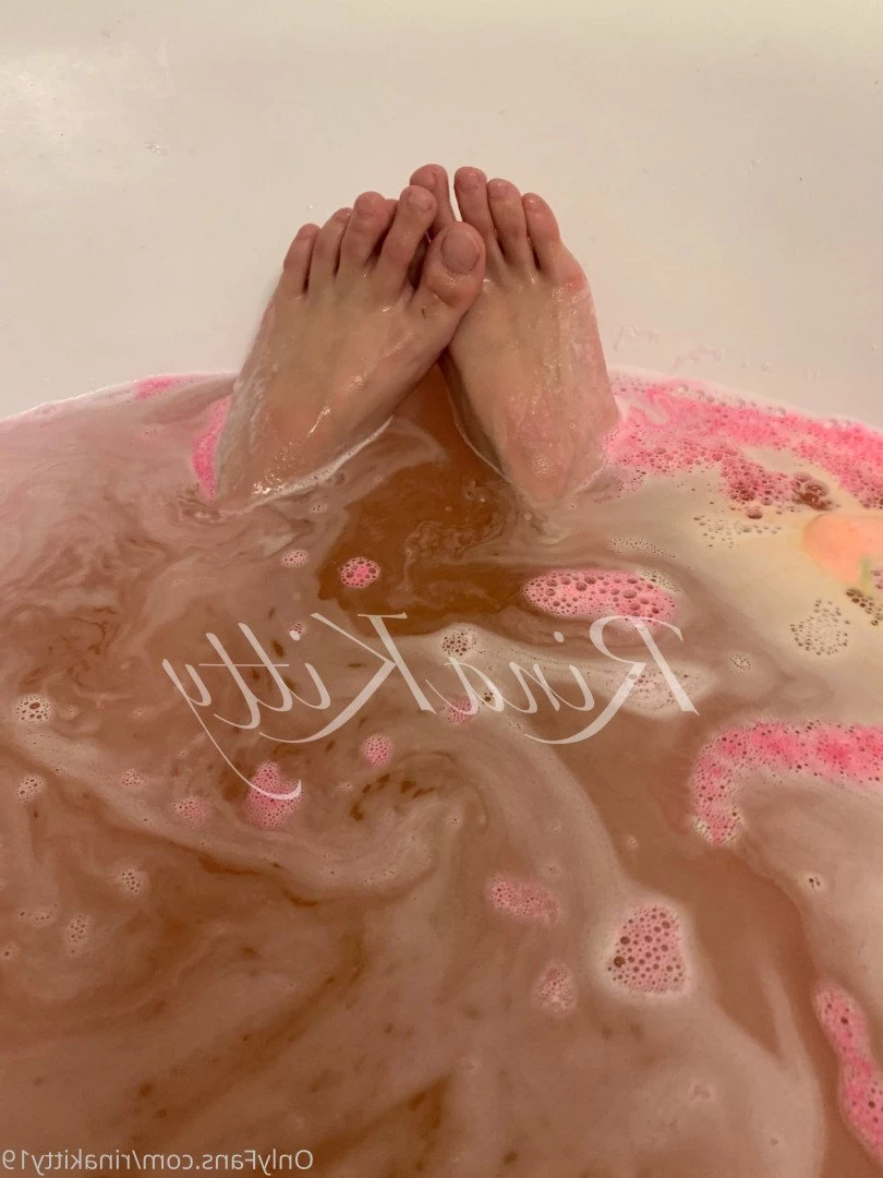 RinKitty🪲FREE FULL LENGTH VIDS! [ rinakitty19 ] Onlyfans leaked photo 1028266 on Hotleaks.tv