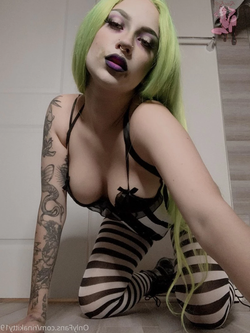 RinKitty🪲FREE FULL LENGTH VIDS! [ rinakitty19 ] Onlyfans leaked photo 1028688 on Hotleaks.tv