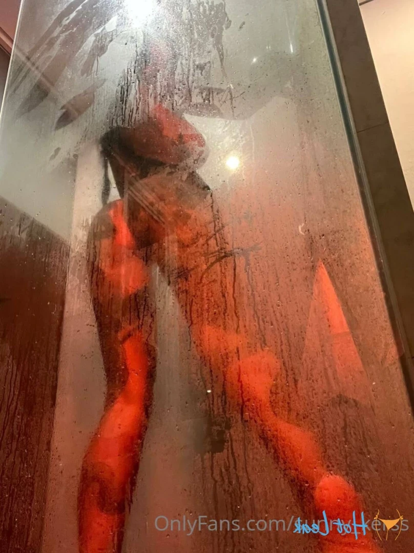 Krasivchik [ the_krasivchik ] Onlyfans leaked photo 12215207 on Hotleaks.tv